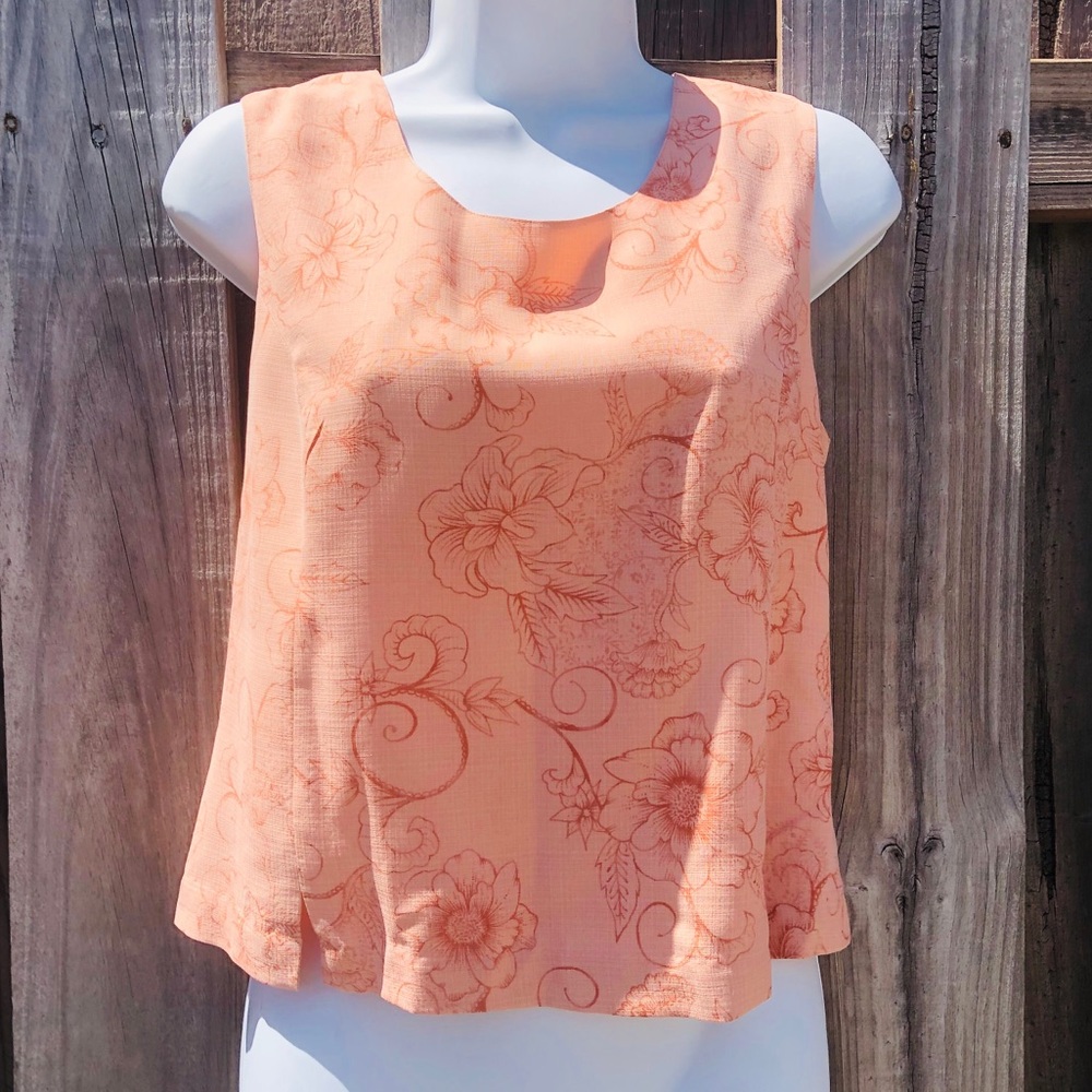 Tommy Bahama Peach Floral Women's Top Size Small